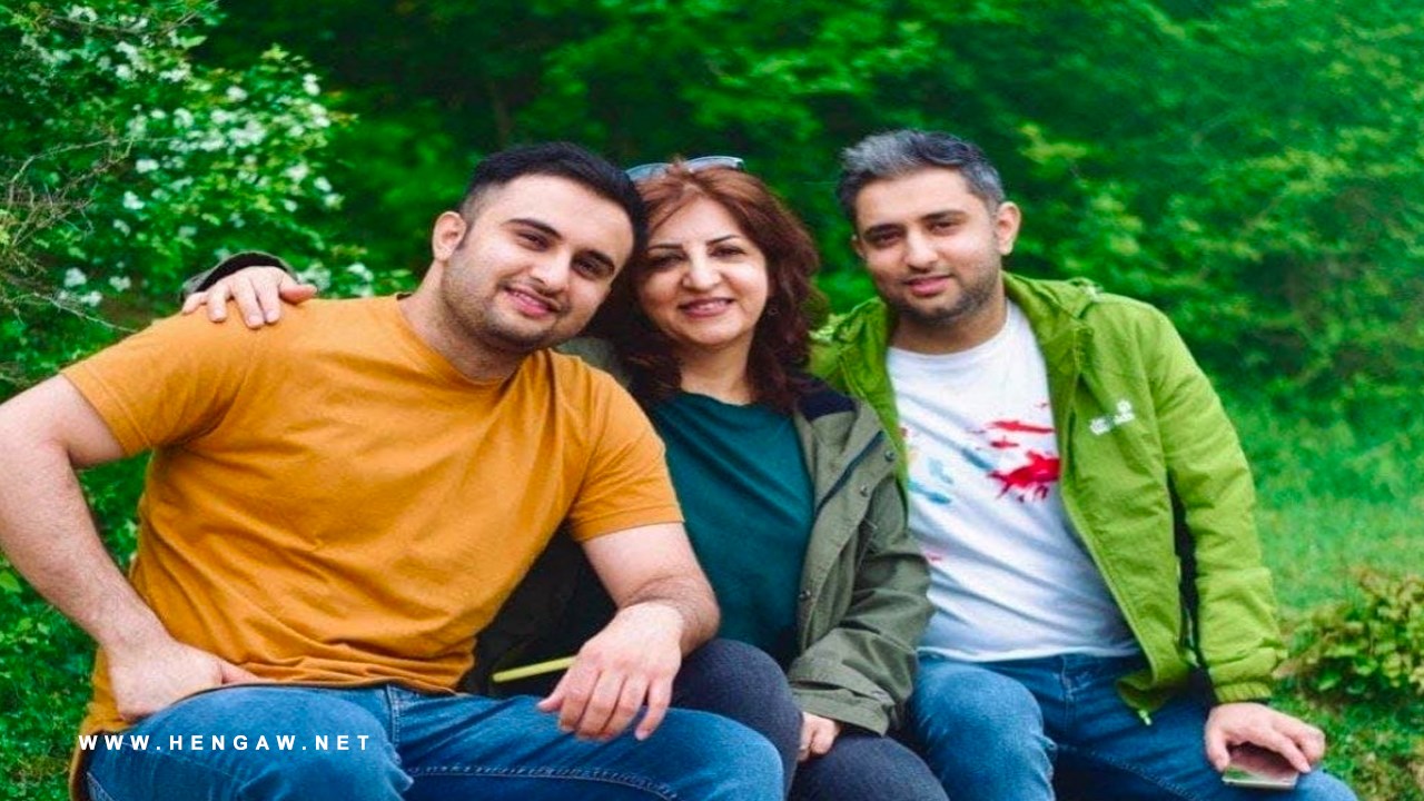Bojnord: Three Members of Baha'i Family Sentenced to Prison