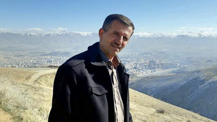 چالاکێکی مەدەنی لە سنە دەستبەسەر کرا چالاکێکی مەدەنی لە سنە دەستبەسەر کرا