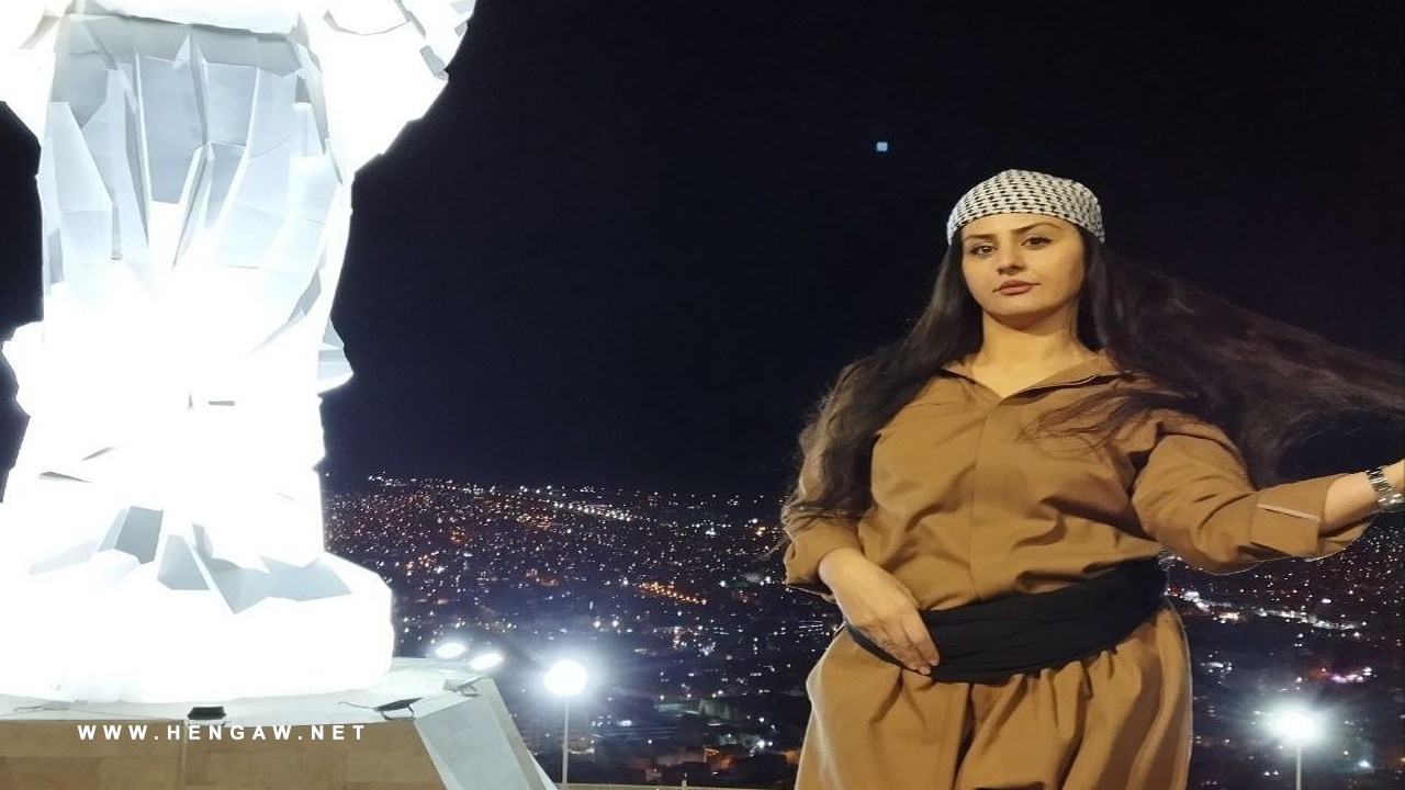 Sanandaj Activist, Bayan Farajollahi, Sentenced to One Year in Prison