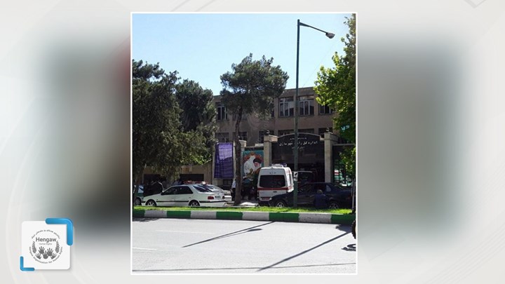 سێ کرێکار لە بەرانبەر ئیدارەی ڕێگاوبانی کرماشان ئاگریان لە جەستەی خۆیان بەردا