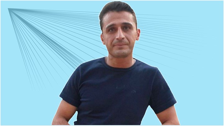 Omid Maroof, a citizen from Oshnavyeh, was sentenced to 2 years in prison.
