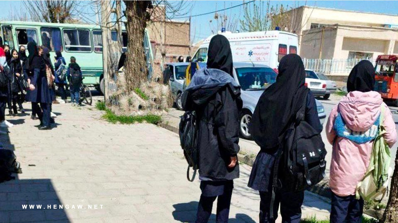 روند تصاعدی حملات سازمان‌یافته به مدارس؛ دستکم ٢٧ مدرسه در یک روز کاری هدف حملات شیمیایی قرار گرفتند