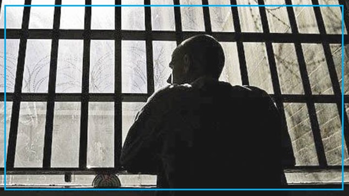 ڕاپۆرتێک لە سەر بەندکراوێکی مەحکووم بە بەندکرانی هەتاهەتایی لە بەندیخانەی کرماشان ڕاپۆرتێک لە سەر بەندکراوێکی مەحکووم بە بەندکرانی هەتاهەتایی لە بەندیخانەی کرماشان