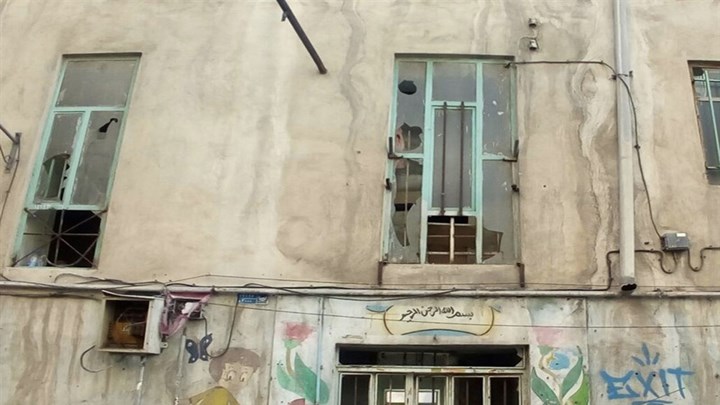 Marode Wand stürzt auf Schulkind und tötet es Marode Wand stürzt auf Schulkind und tötet es